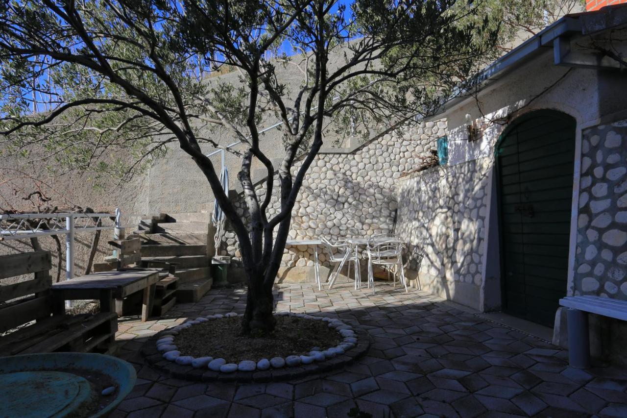 Apartments With A Parking Space Brela, Makarska - 18495 المظهر الخارجي الصورة