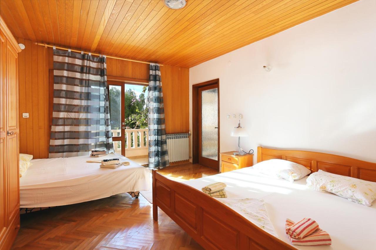 Apartments With A Parking Space Brela, Makarska - 18495 المظهر الخارجي الصورة