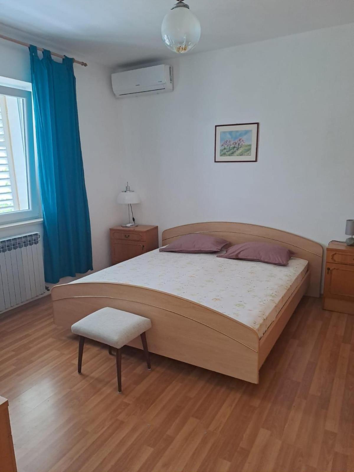 Apartments With A Parking Space Brela, Makarska - 18495 المظهر الخارجي الصورة