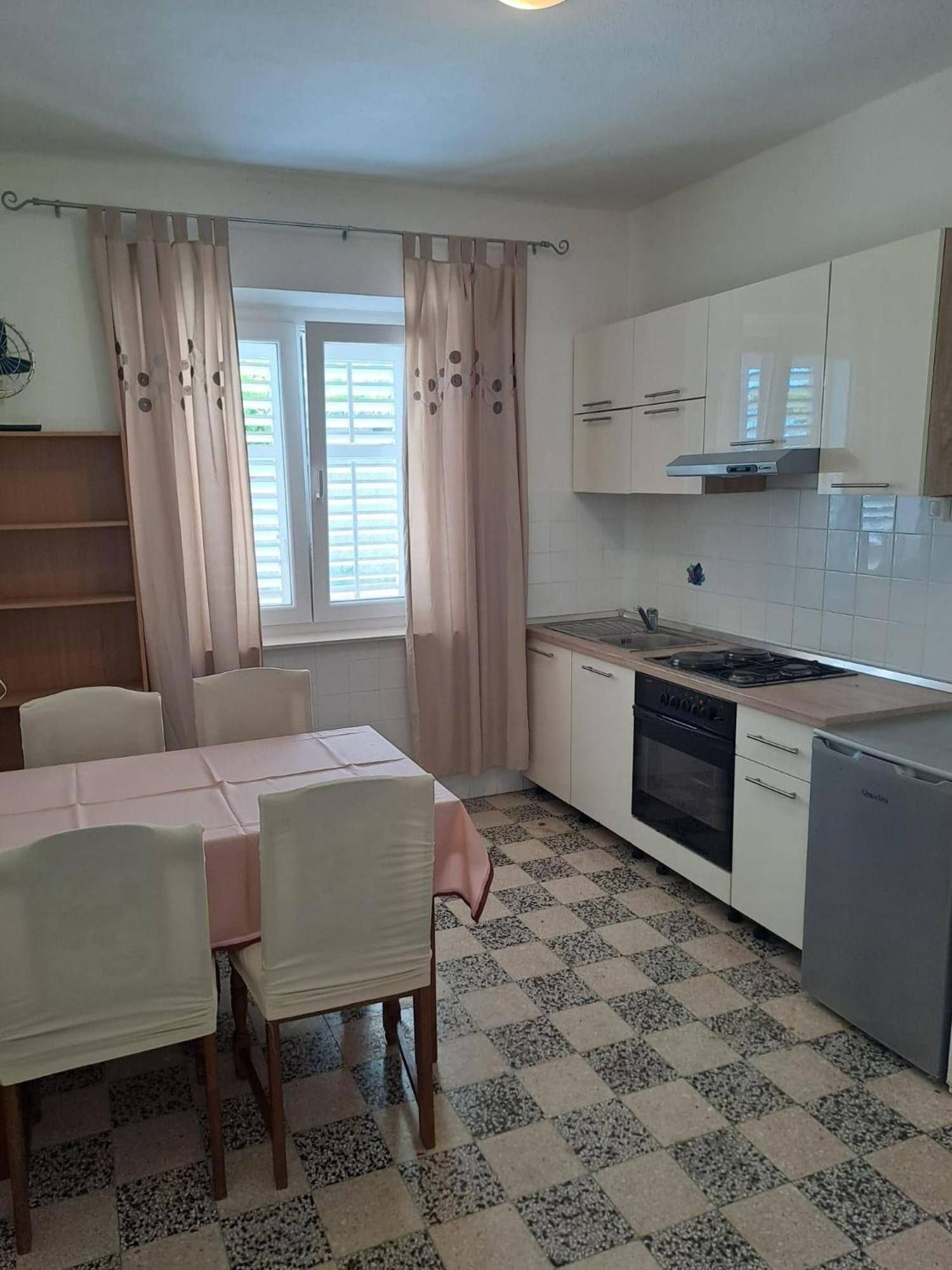 Apartments With A Parking Space Brela, Makarska - 18495 المظهر الخارجي الصورة